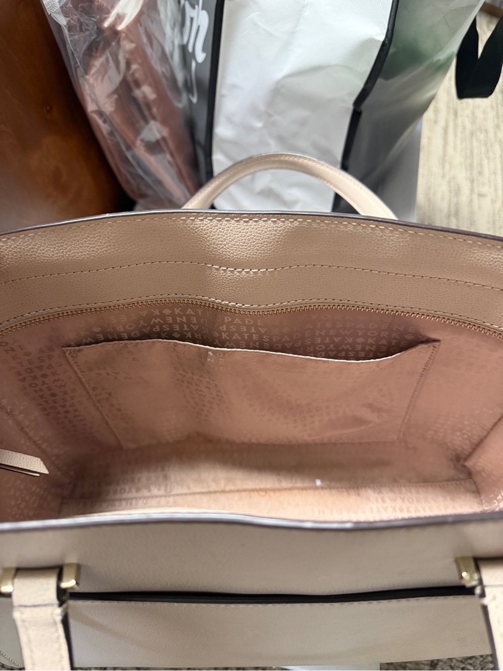 kate spade Pale Pink Leather Tote with Detachable Strap - Picture 5 of 6